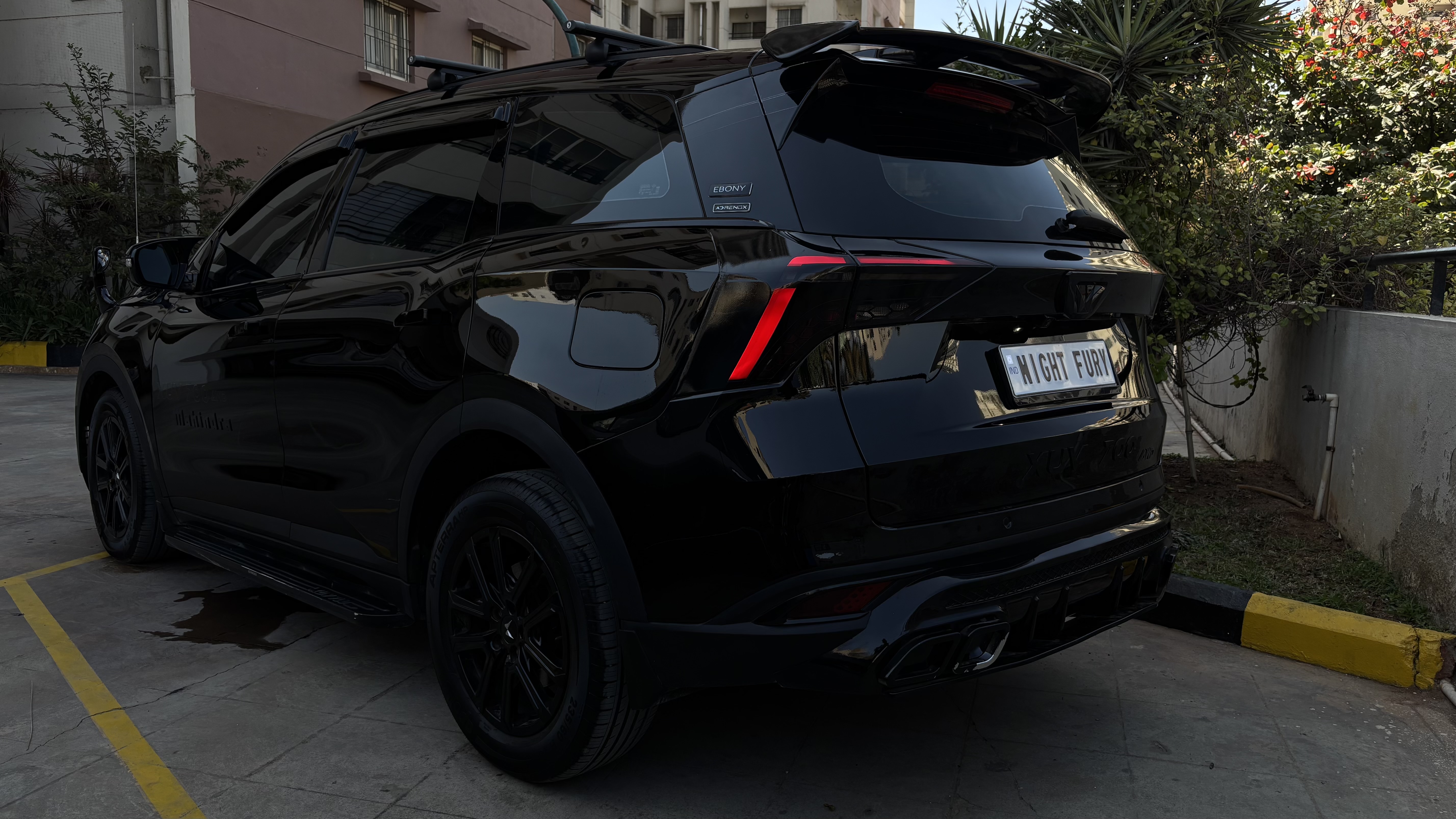 NF700 GT rear three-quarter